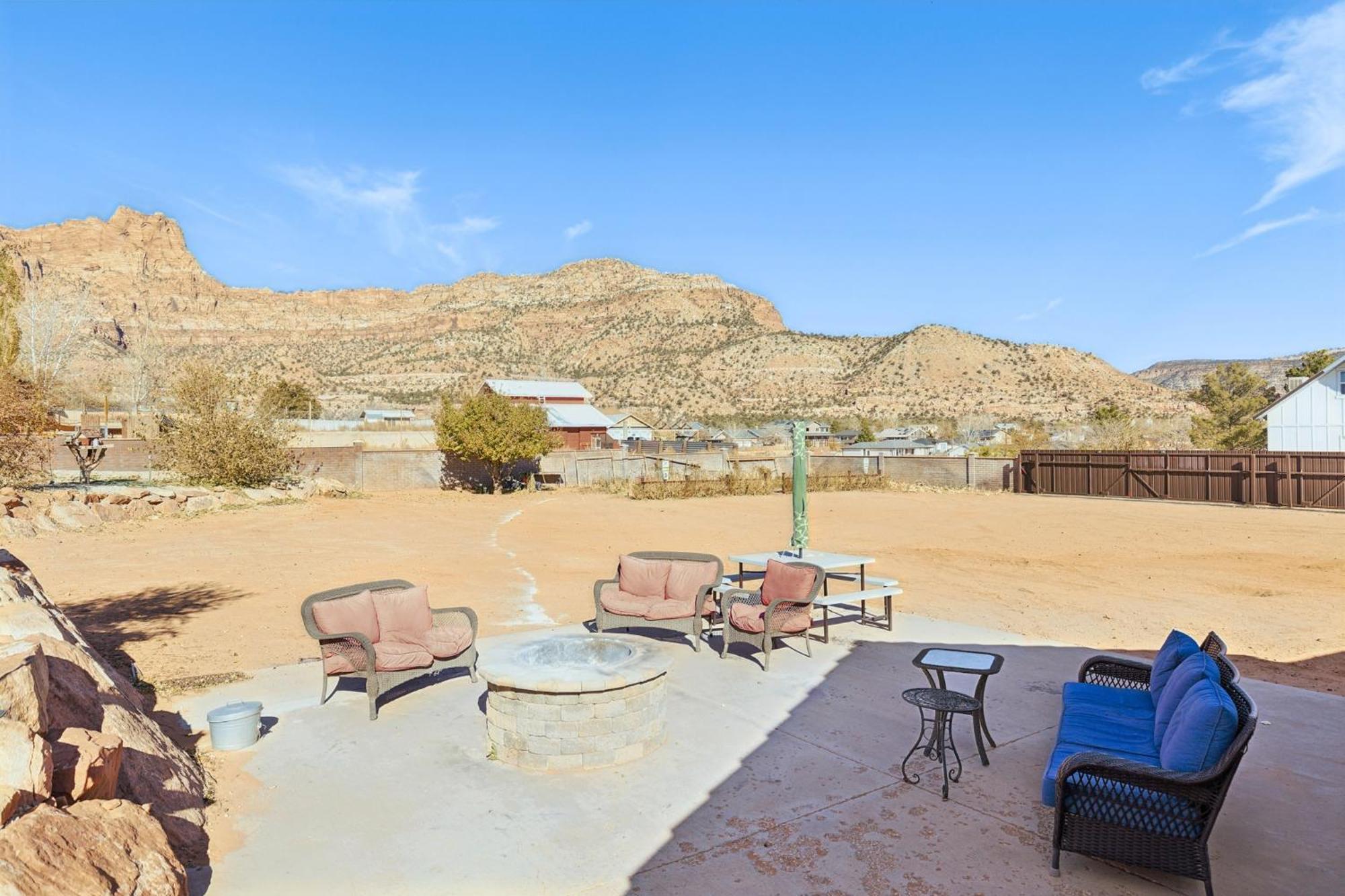 Zion Cliff Lodge Hildale Ngoại thất bức ảnh